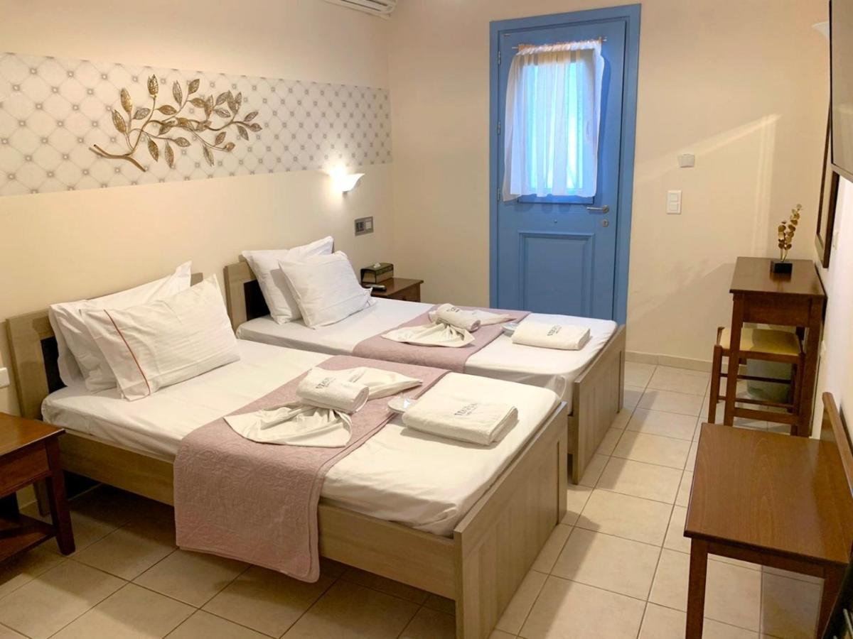 Virginia Hotel Tinos Bagian luar foto